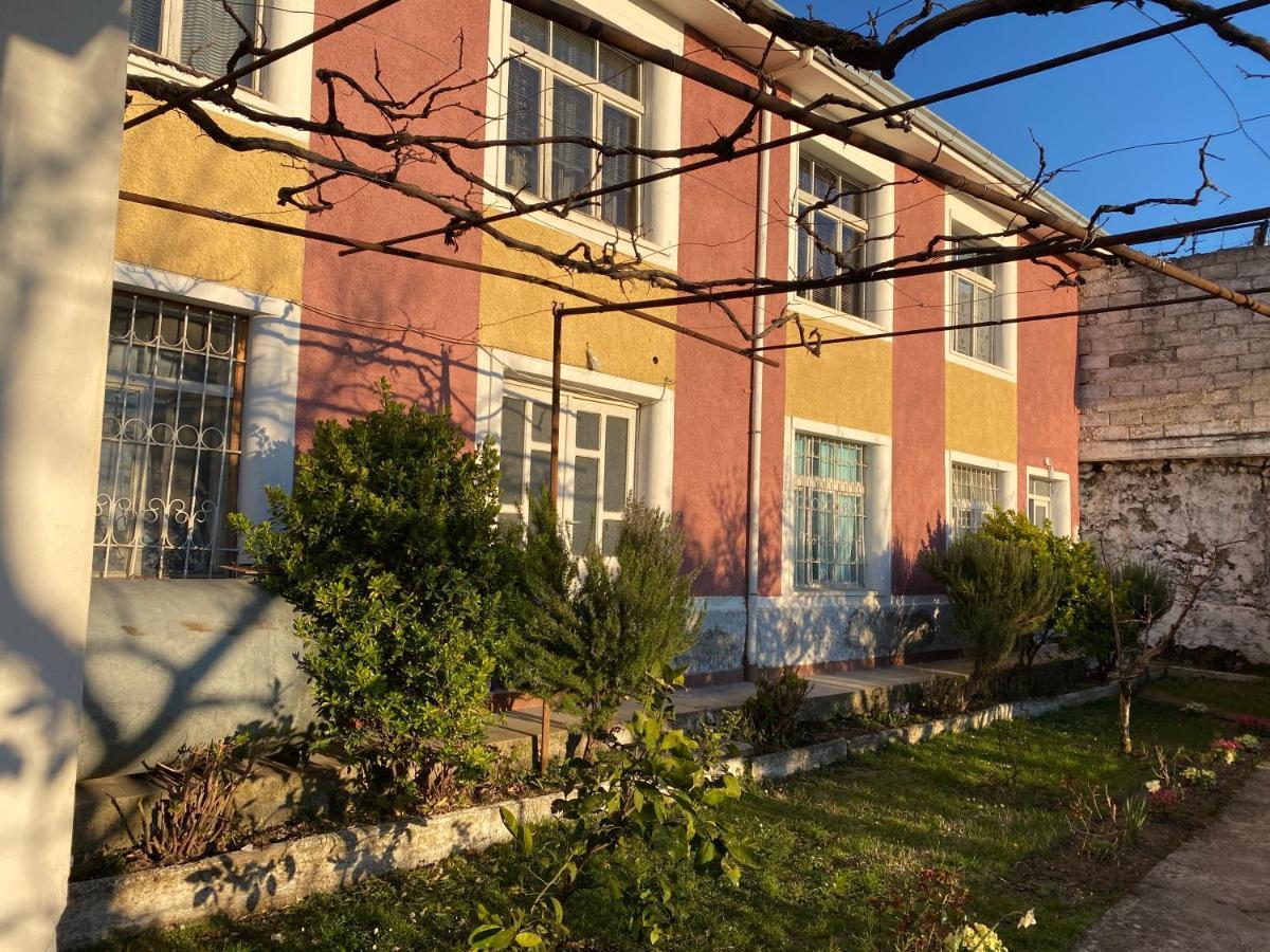 Vila Llulla Krujë Dış mekan fotoğraf