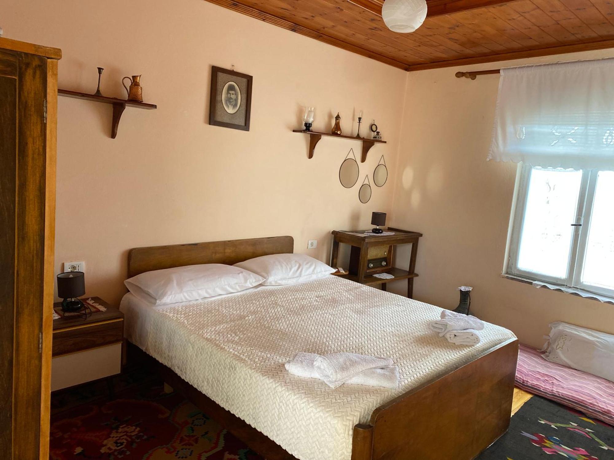 Vila Llulla Krujë Dış mekan fotoğraf